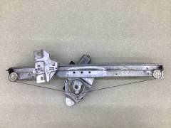 Стеклоподъемник электр. передний правый Lada Largus (R90) 2012-2022