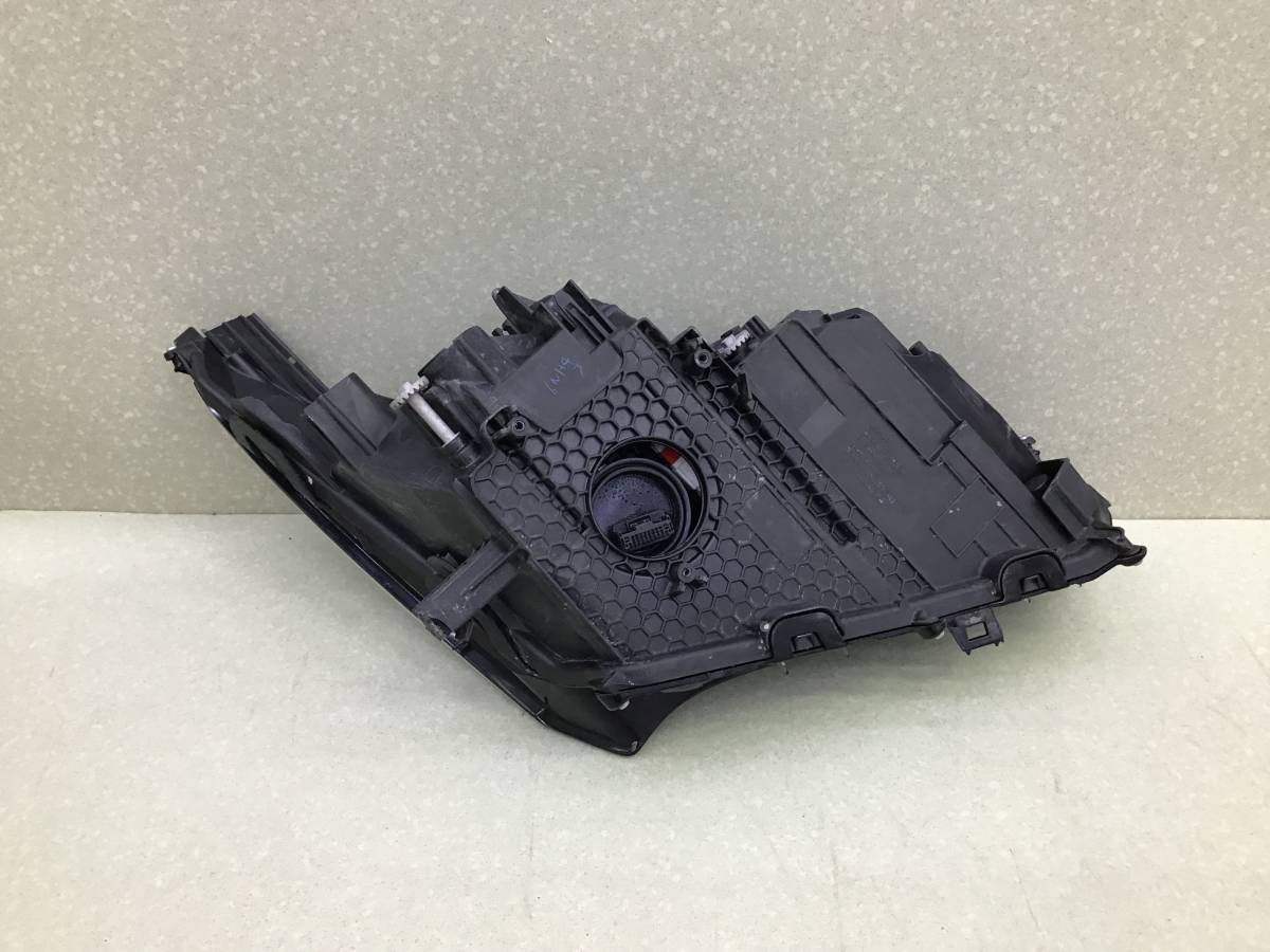 Фара левая Lexus NX 200 (ZGZ10) 2014-2021