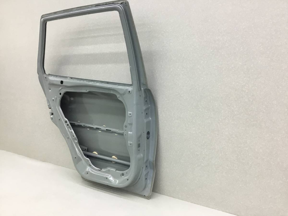 Дверь задняя левая Hyundai Santa Fe (CM) 2006-2012 Дверь задняя левая Hyundai Santa Fe (CM) 2006-2012