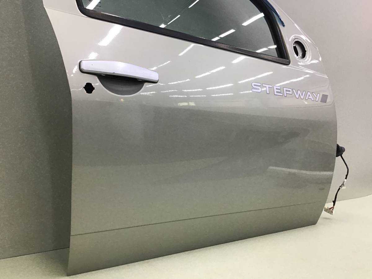 Дверь передняя правая Renault Sandero 1 (BS1Y) 2009-2014