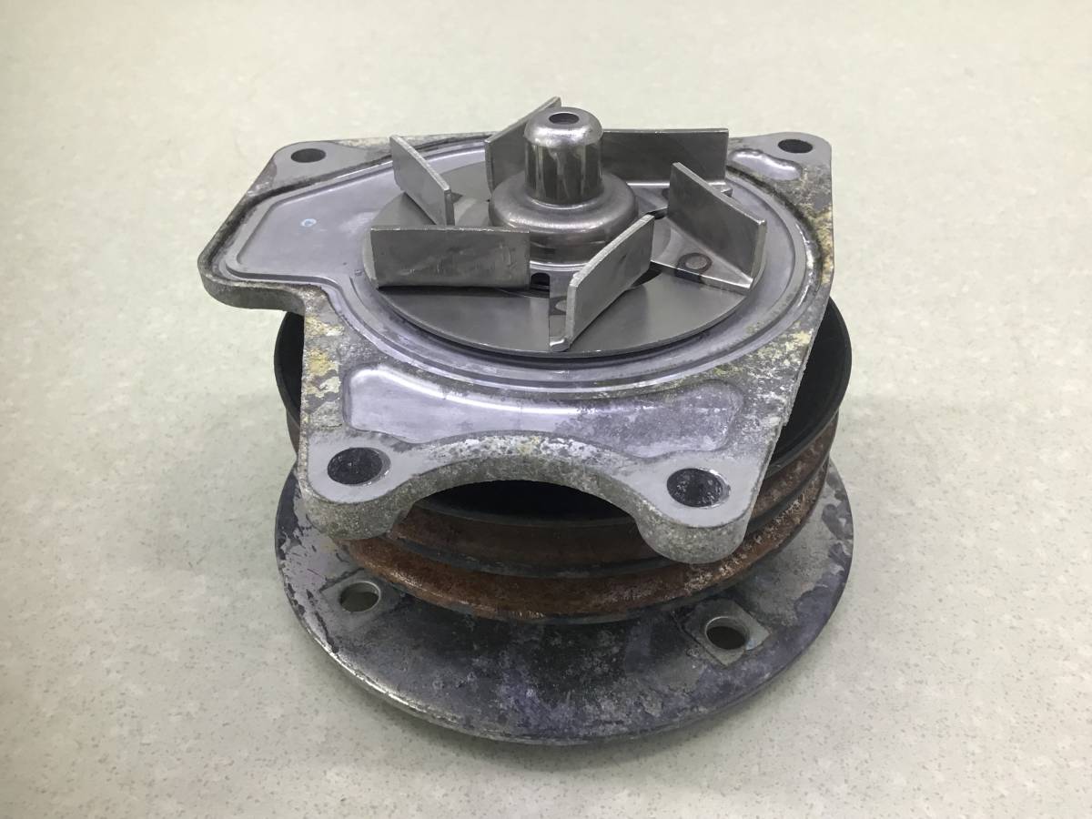 Насос водяной (помпа) Mitsubishi Pajero/Montero 4 (V8, V9) 2007>