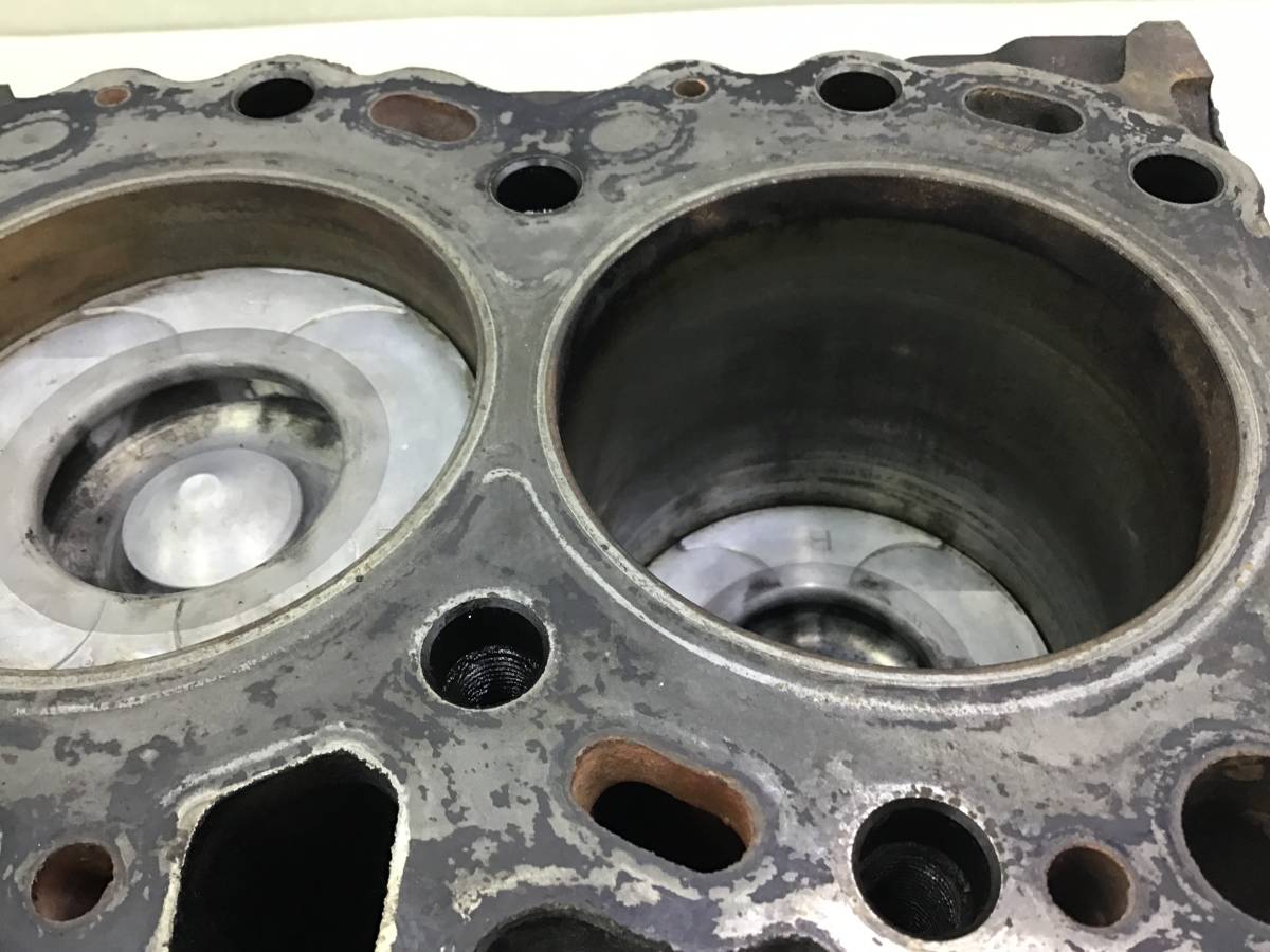 Блок двигателя Toyota Land Cruiser Prado 3 (GRJ120W) 2002-2009 Блок двигателя Toyota Land Cruiser Prado 3 (GRJ120W) 2002-2009