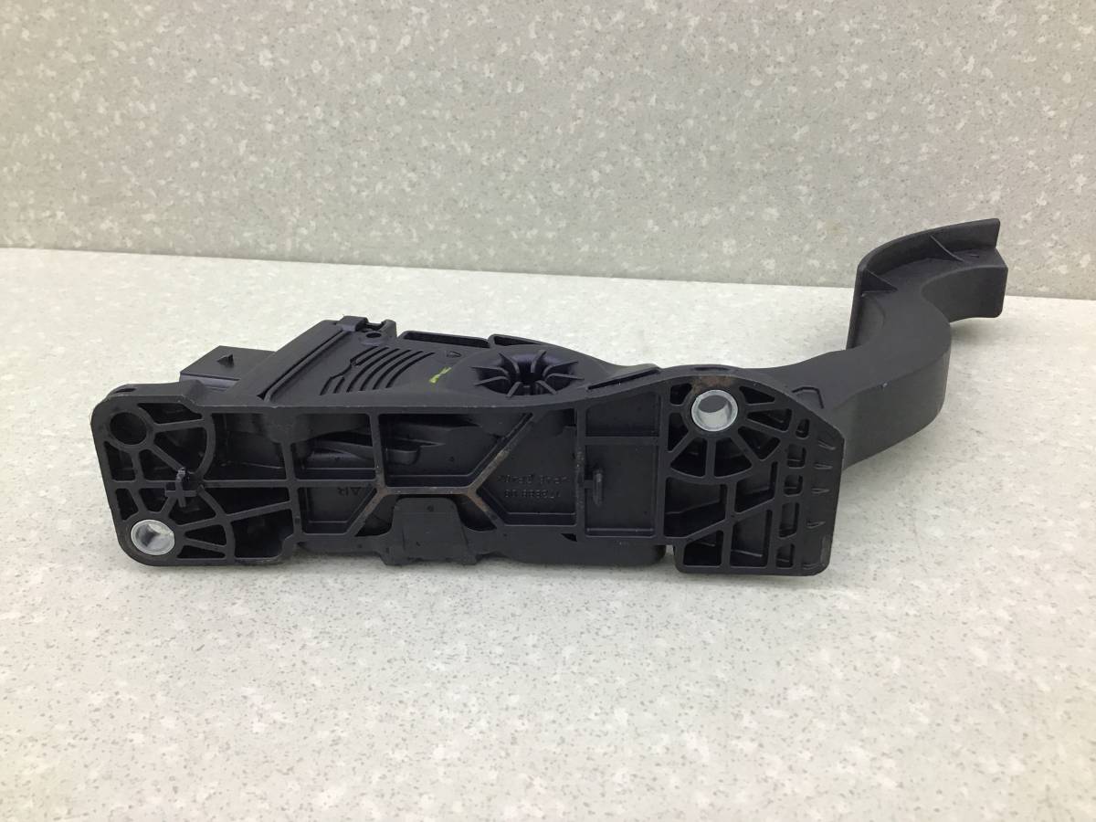 Педаль газа Ford Focus 3 (CB8) 2011-2019