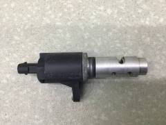 Клапан электромагн. изменения фаз ГРМ Volkswagen Golf 7 (5G) 2012>