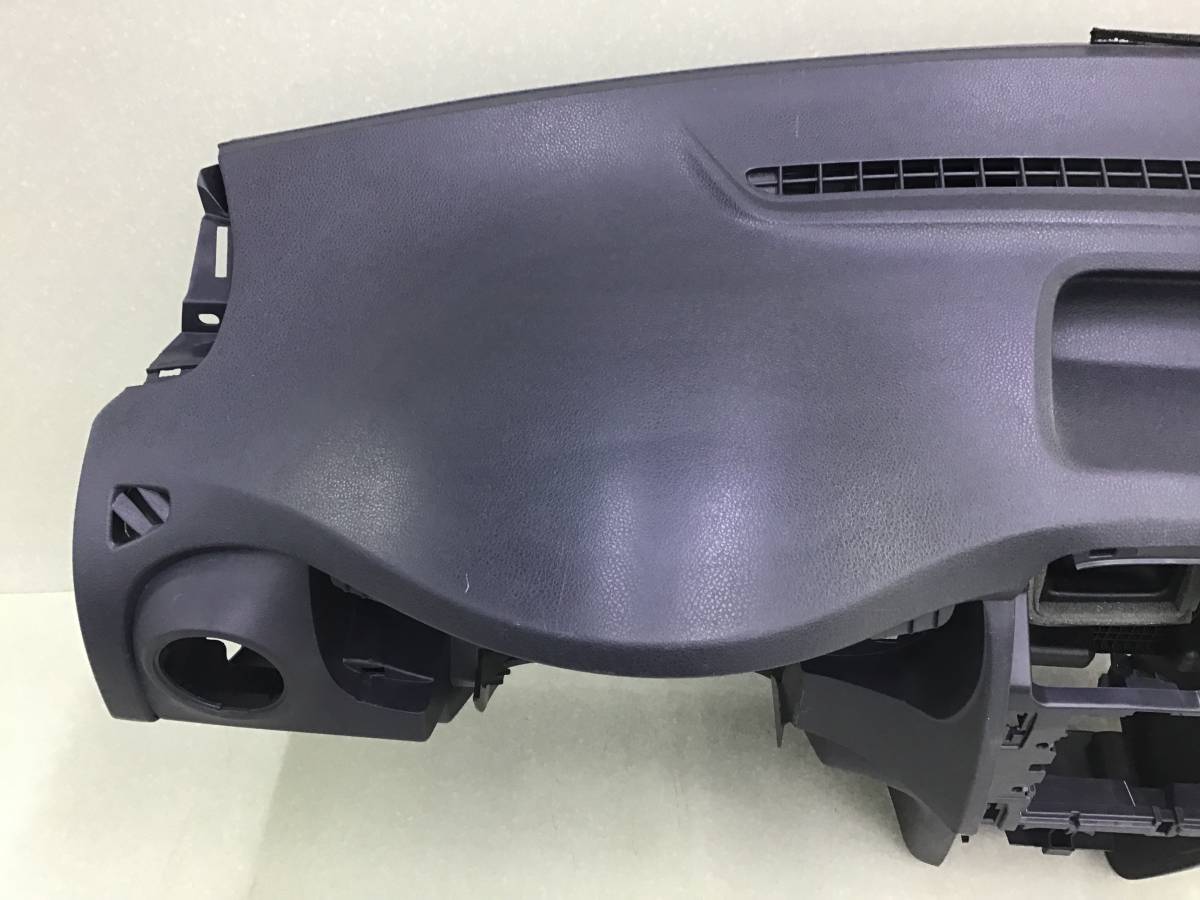 Торпедо Renault Sandero 2 (5S) 2012-2022 Торпедо Renault Sandero 2 (5S) 2012-2022