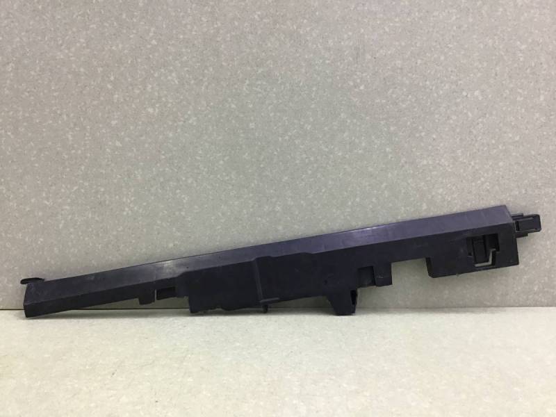 Воздуховод радиатора BMW X5 G05 2018>