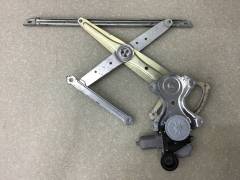 Стеклоподъемник электр. задний правый Lexus RX 350 /450h (GGL15) 2008-2015