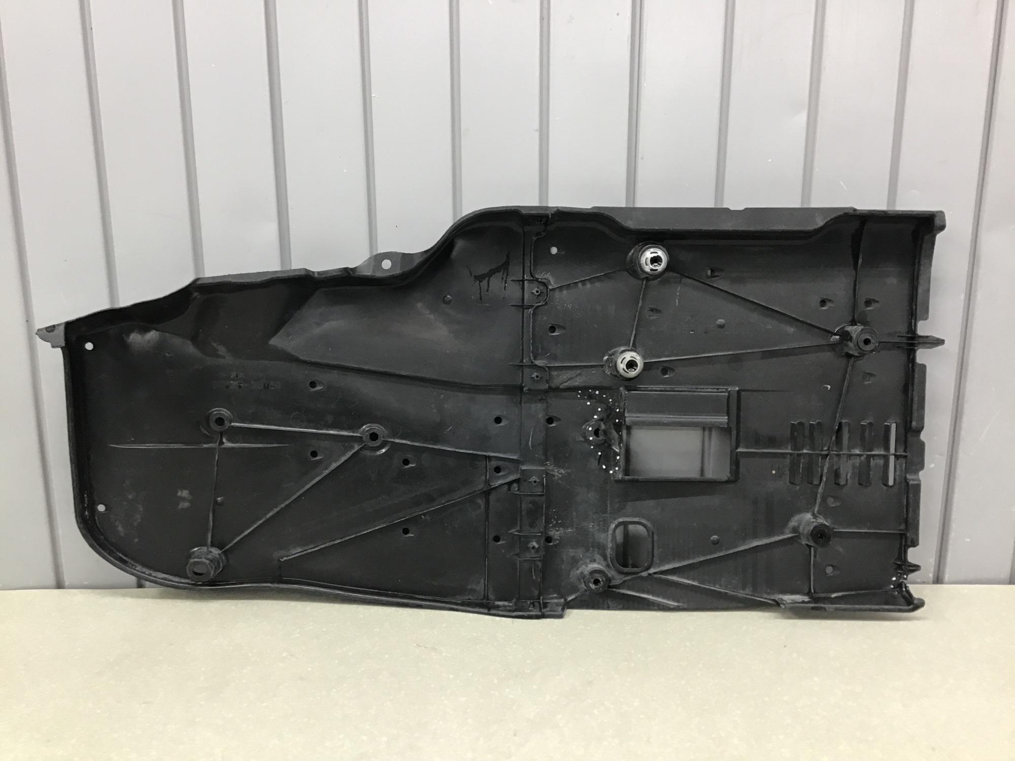 Пыльник (кузов наружные), Lexus GS 300H/350/450 2012> Пыльник (кузов наружные), Lexus GS 300H/350/450 2012>