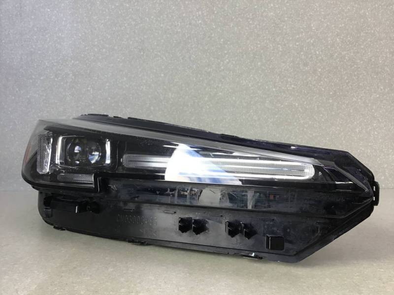 Фара правая Changan CS55 Plus 2021