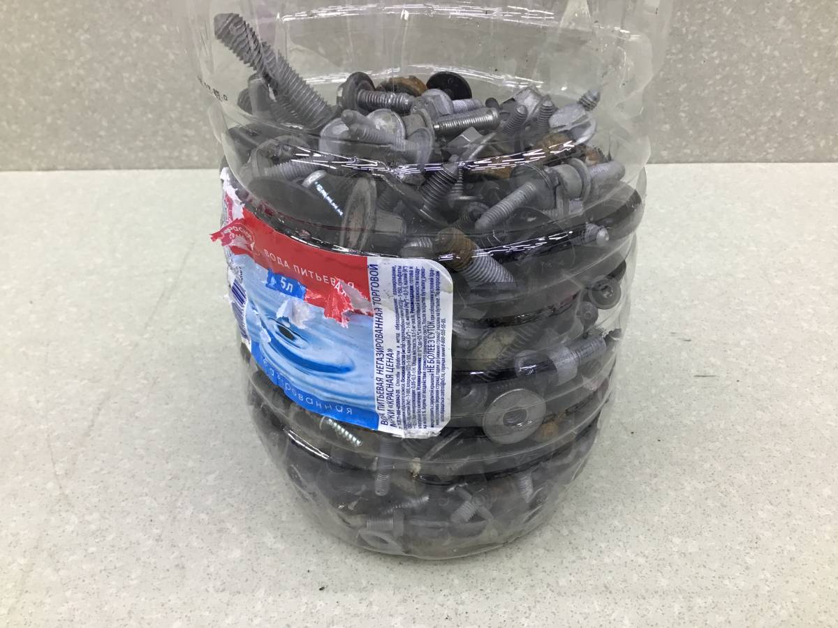 Болты  Volkswagen Polo Sed 5 (6C1) 2010-2020