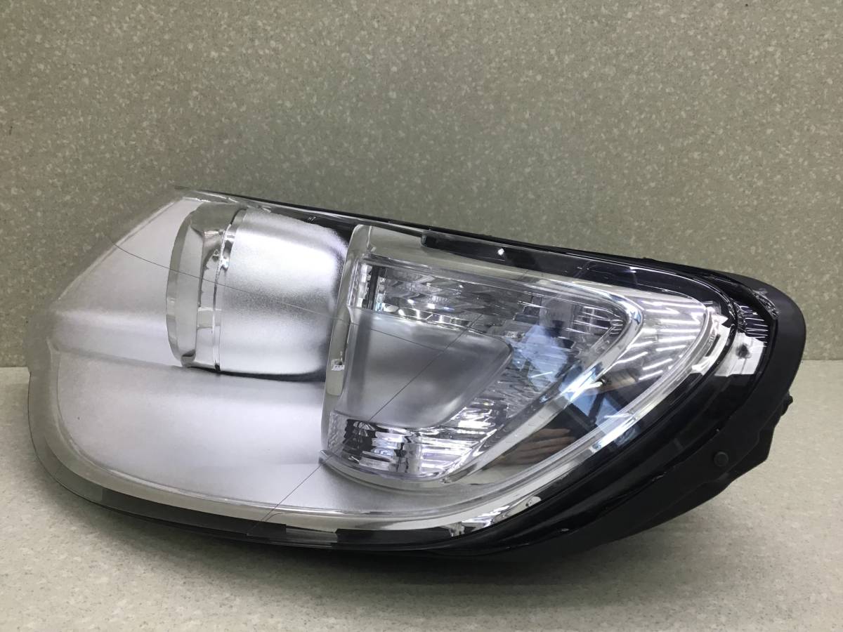 Фара левая Volkswagen Touareg (7L) 2002-2010