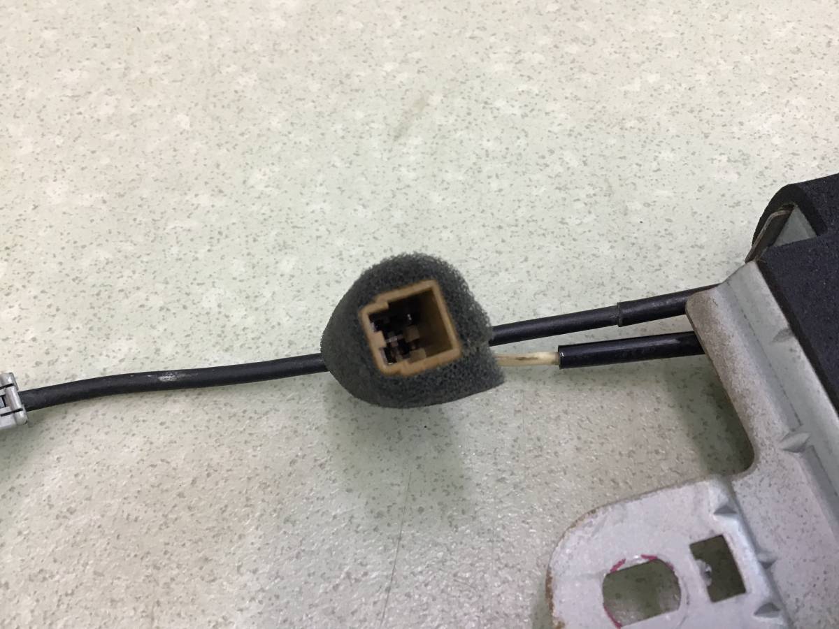 Антенна Subaru Forester (S11) 2002-2007