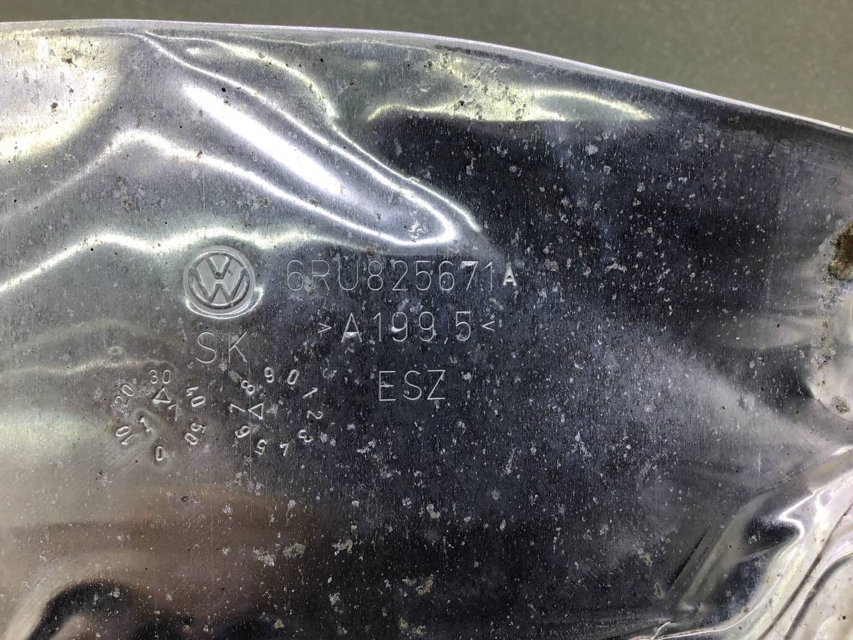 Экран тепловой Volkswagen Polo Sed 5 (6C1) 2010-2020 Экран тепловой Volkswagen Polo Sed 5 (6C1) 2010-2020