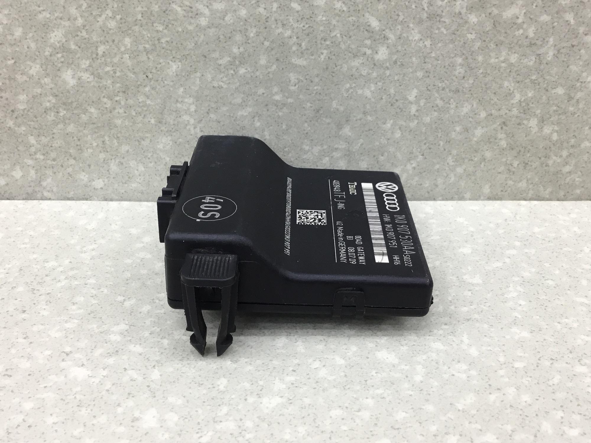 Блок электронный Volkswagen Golf 6 (5K) 2009-2013