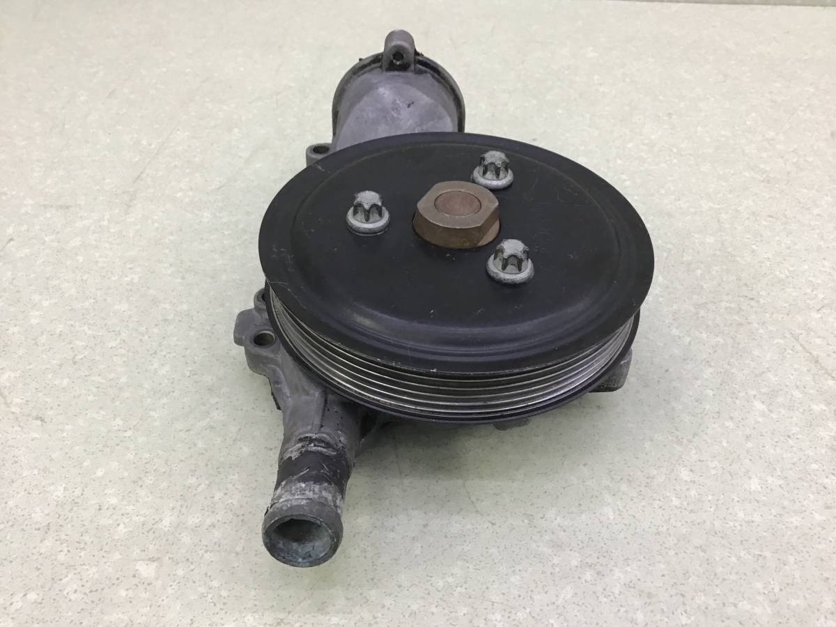 Насос водяной (помпа) Opel Astra J (P10) 2009-2015 Насос водяной (помпа) Opel Astra J (P10) 2009-2015
