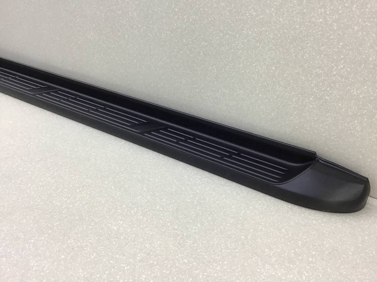 Подножка правая Toyota Hilux 2004-2015 Подножка правая Toyota Hilux 2004-2015