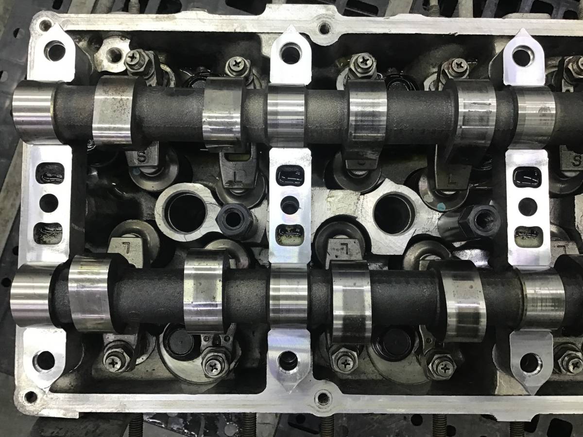 Головка блока цилиндров Mitsubishi Pajero/Montero 4 (V8, V9) 2007>