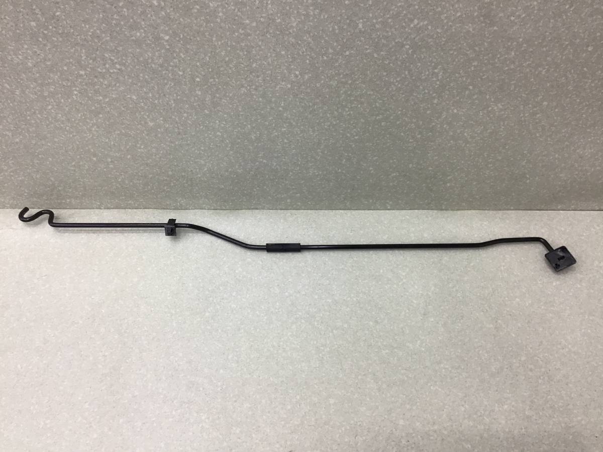 Держатель капота Chevrolet Cruze (J300) 2009-2016 Держатель капота Chevrolet Cruze (J300) 2009-2016