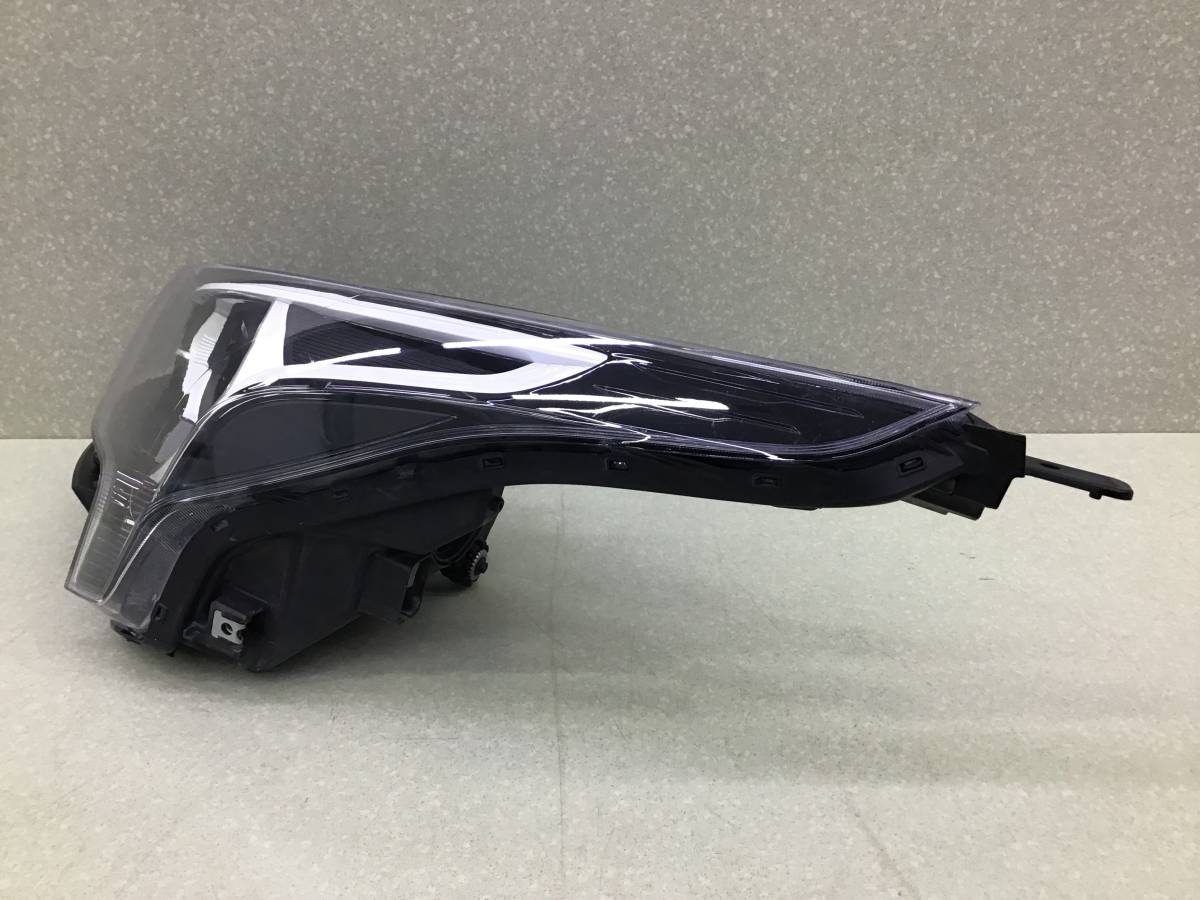 Фара левая Kia Rio 4 (FB) 2017-2022