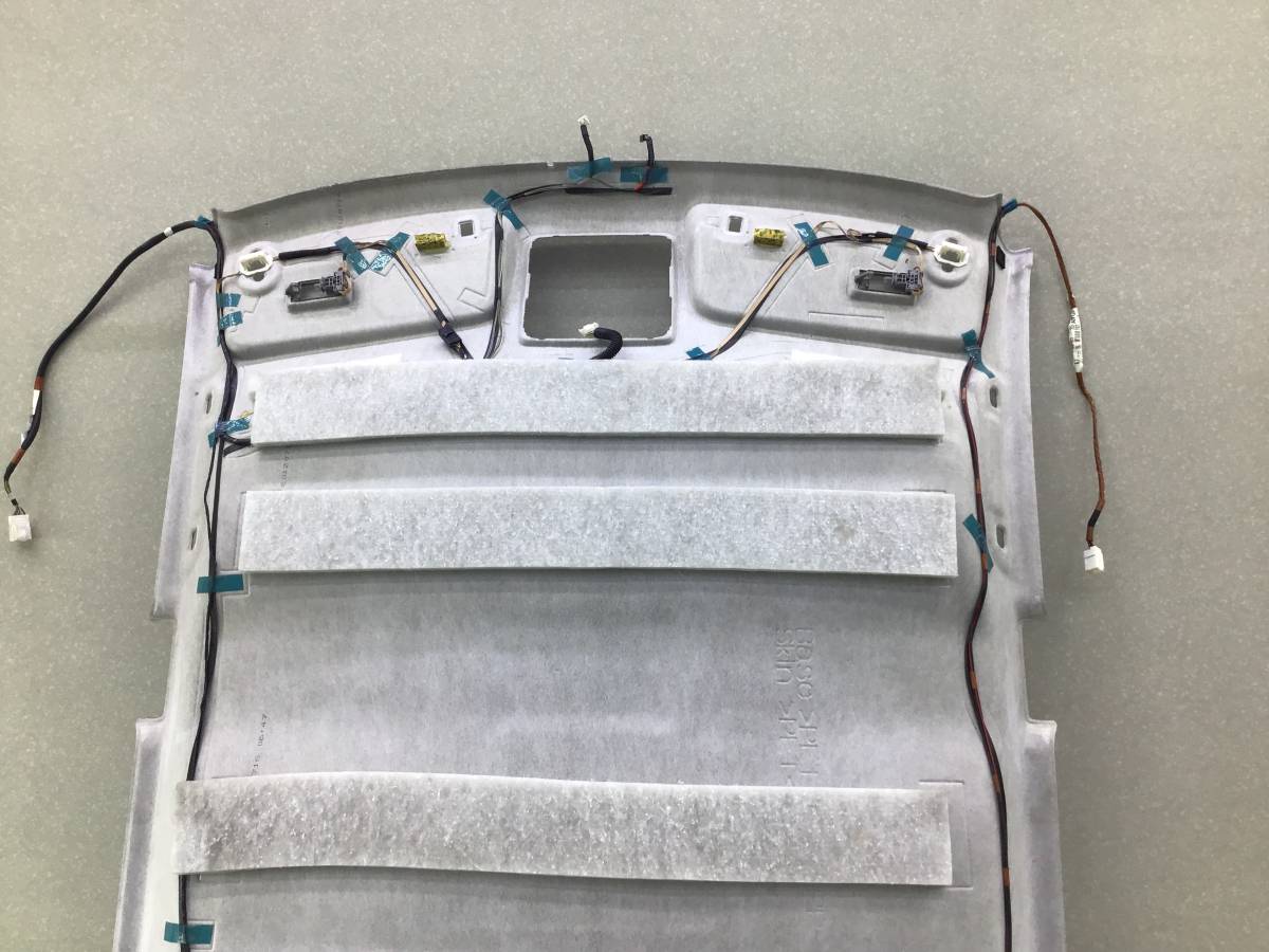 Обшивка потолка Toyota Camry (V50) 2011-2017 Обшивка потолка Toyota Camry (V50) 2011-2017
