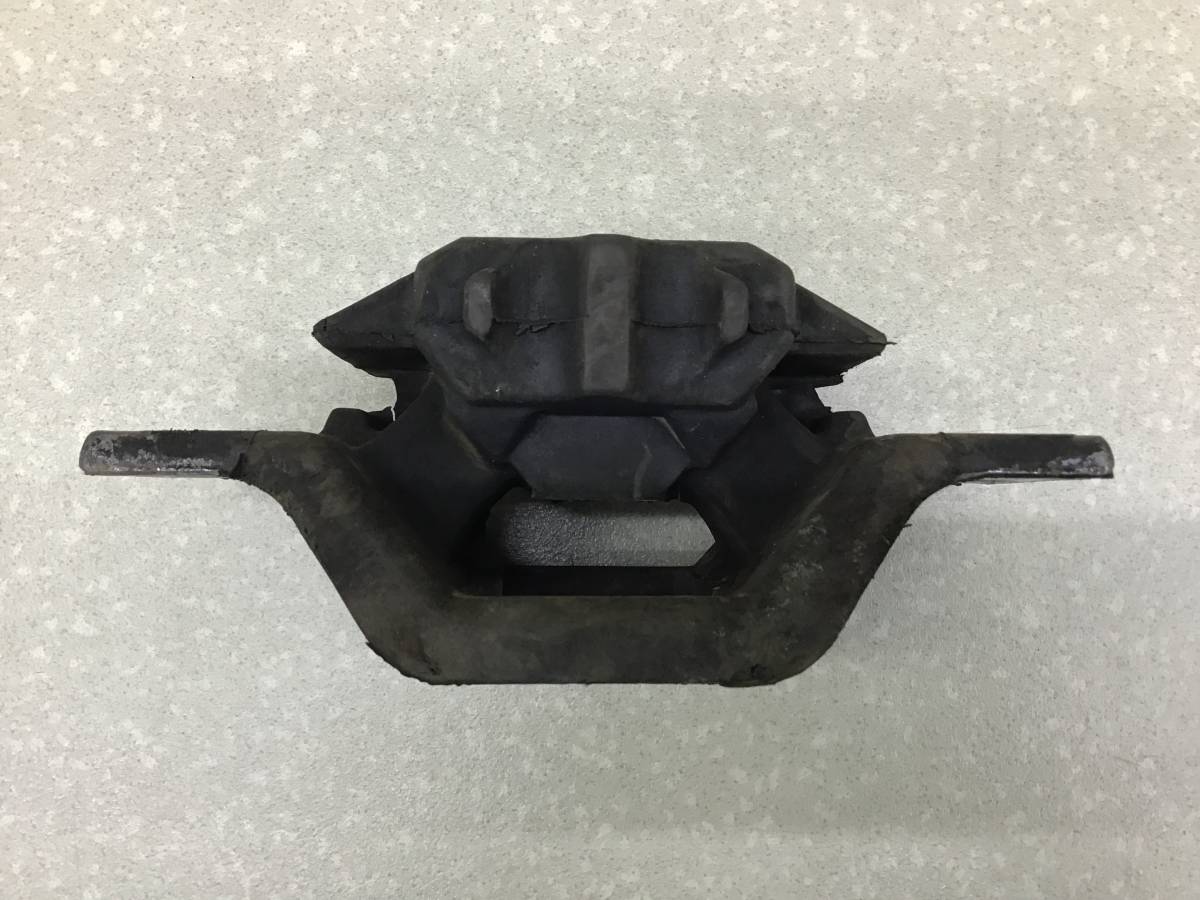 Опора КПП Ford Fiesta (CBK) 2001-2008 Опора КПП Ford Fiesta (CBK) 2001-2008