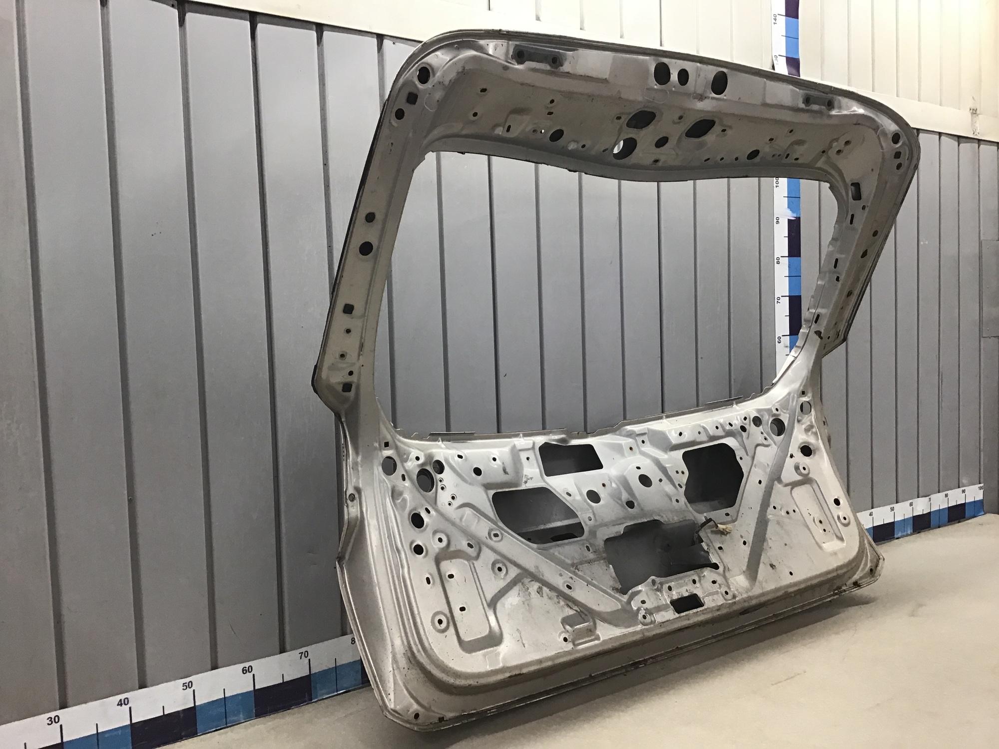 Дверь багажника, Lexus RX 300/330/350/400h 2003-2009 Дверь багажника, Lexus RX 300/330/350/400h 2003-2009
