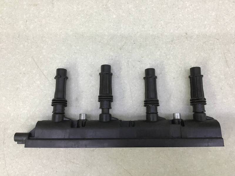 Катушка зажигания Opel Astra J (P10) 2009-2015 Катушка зажигания Opel Astra J (P10) 2009-2015