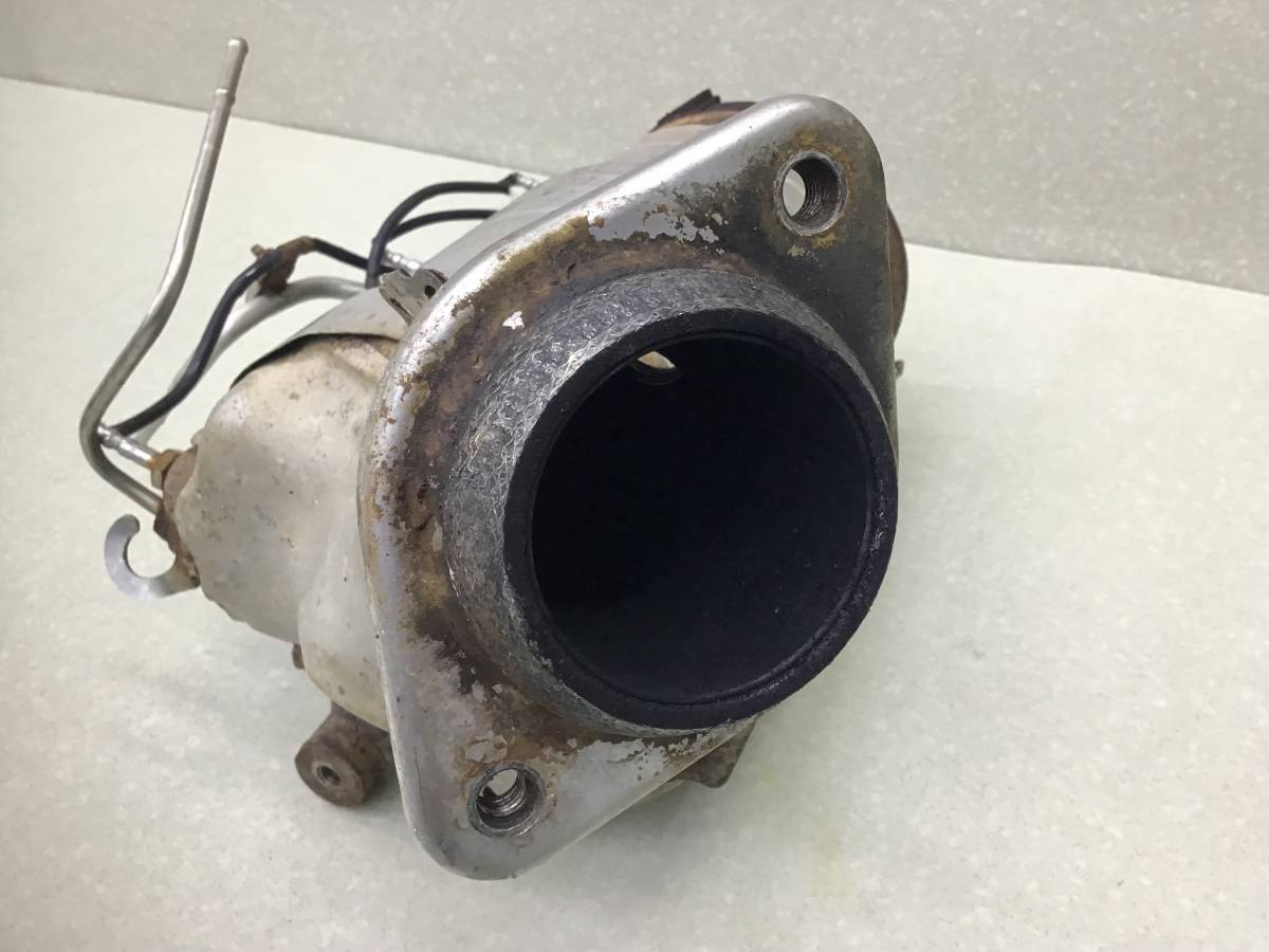 Катализатор Toyota Hilux (GUN125L, GUN126L, TGN126) 2015-н.в. Катализатор Toyota Hilux (GUN125L, GUN126L, TGN126) 2015-н.в.