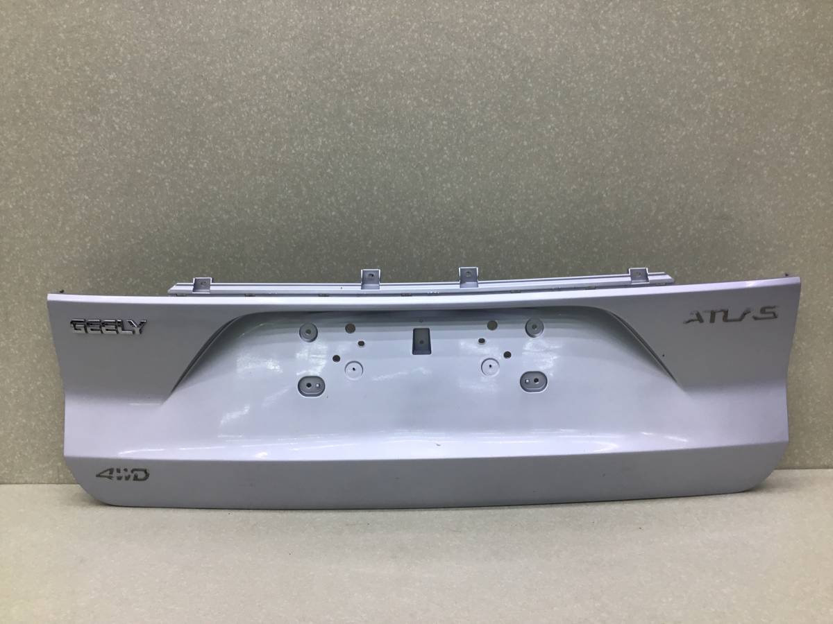 Накладка крышки багажника Geely Atlas (NL3) 2016-2022