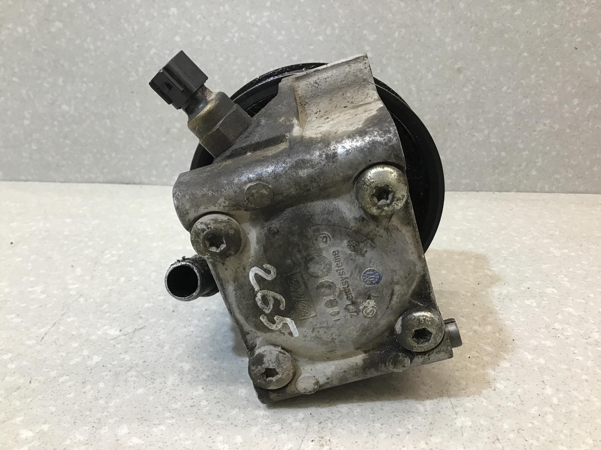 Насос гидроусилителя  Volvo S40 (MS) 2004-2012