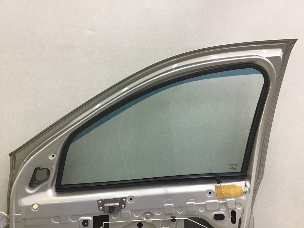 Дверь передняя правая Renault Sandero 1 (BS1Y) 2009-2014