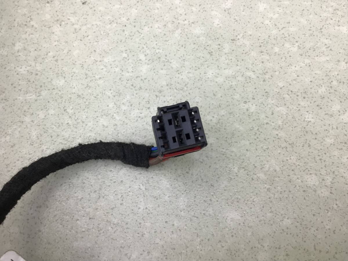 Амортизатор двери багажника Land Rover Range Rover 4 (L405) 2012-2022 Амортизатор двери багажника Land Rover Range Rover 4 (L405) 2012-2022