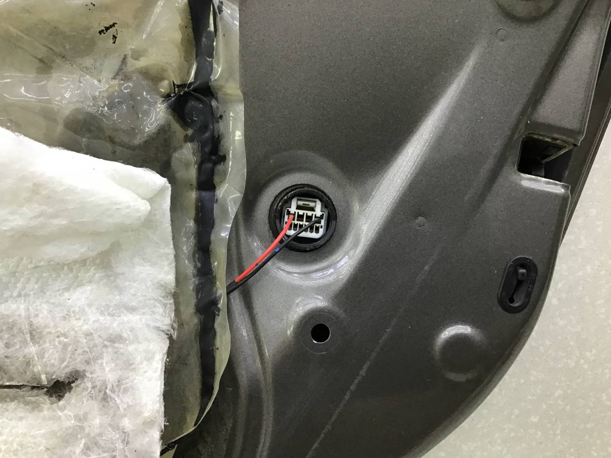 Дверь задняя правая Toyota Rav 4 (A30) 2006-2013 Дверь задняя правая Toyota Rav 4 (A30) 2006-2013