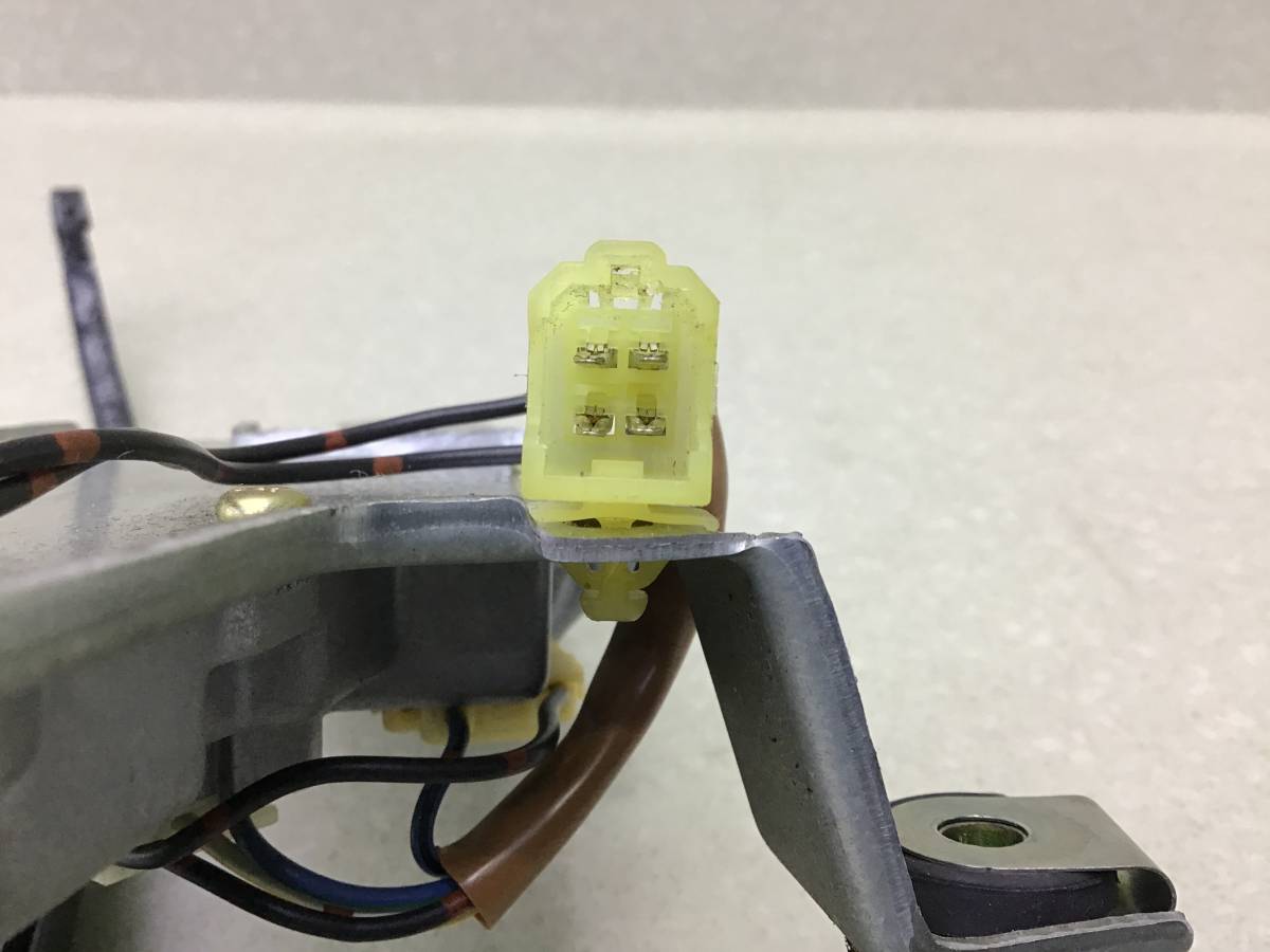 Моторчик стеклоочистителя задний Subaru Forester (S11) 2002-2007