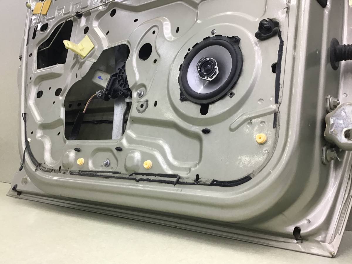 Дверь передняя левая Renault Sandero 1 (BS1Y) 2009-2014