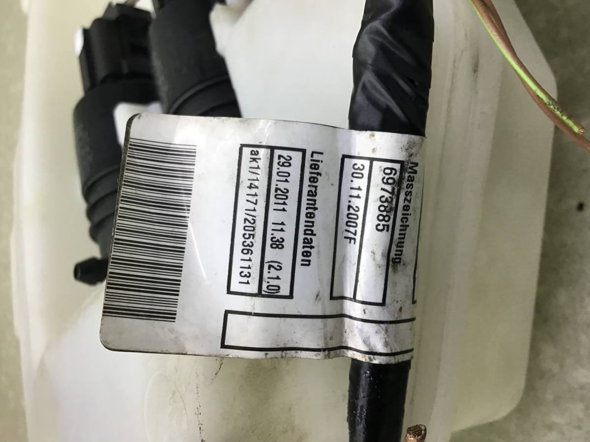 Бачок омывателя лобового стекла BMW X5 E70 2007-2013