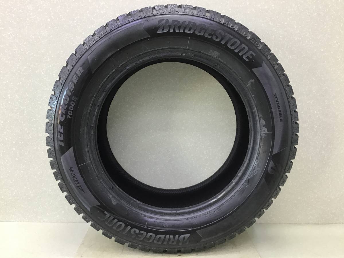 Шины R16 Зимние шипованные BRIDGESTONE ICE CRUISER 7000S Шины R16 Зимние шипованные BRIDGESTONE ICE CRUISER 7000S