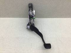 Педаль сцепления Toyota Rav 4 (A40) 2013>