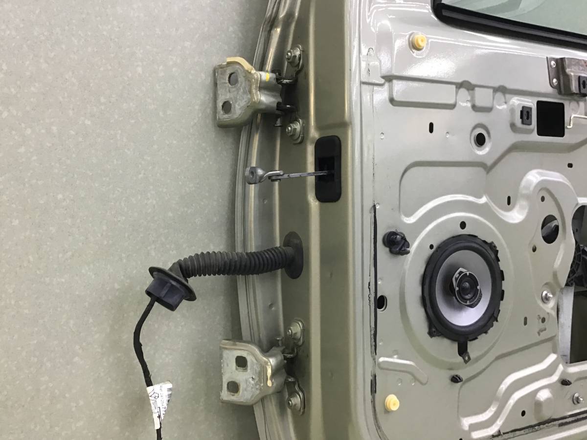 Дверь передняя правая Renault Sandero 1 (BS1Y) 2009-2014