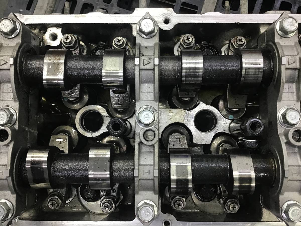 Головка блока цилиндров Mitsubishi Pajero/Montero 4 (V8, V9) 2007>