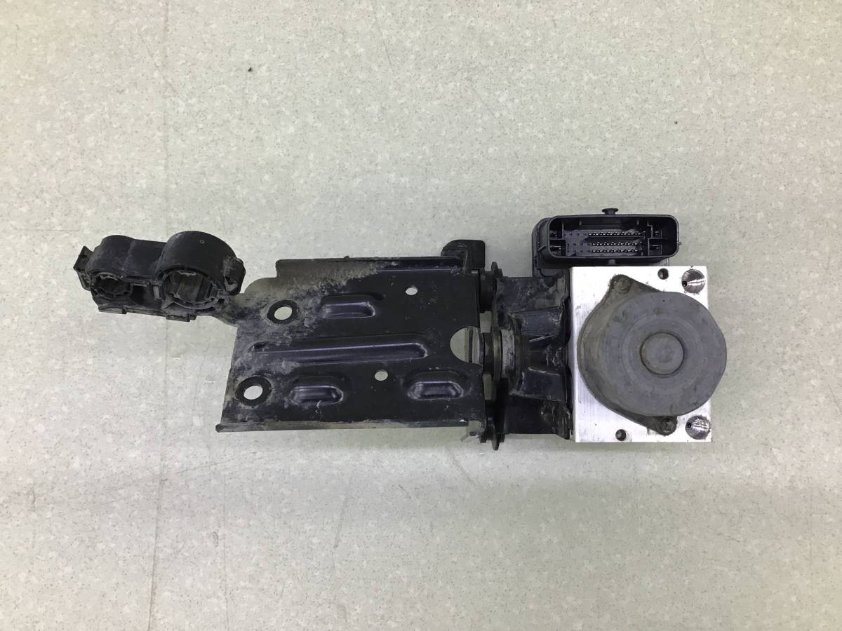 Блок ABS (насос) Volkswagen Polo Sed 5 (6C1) 2010-2020