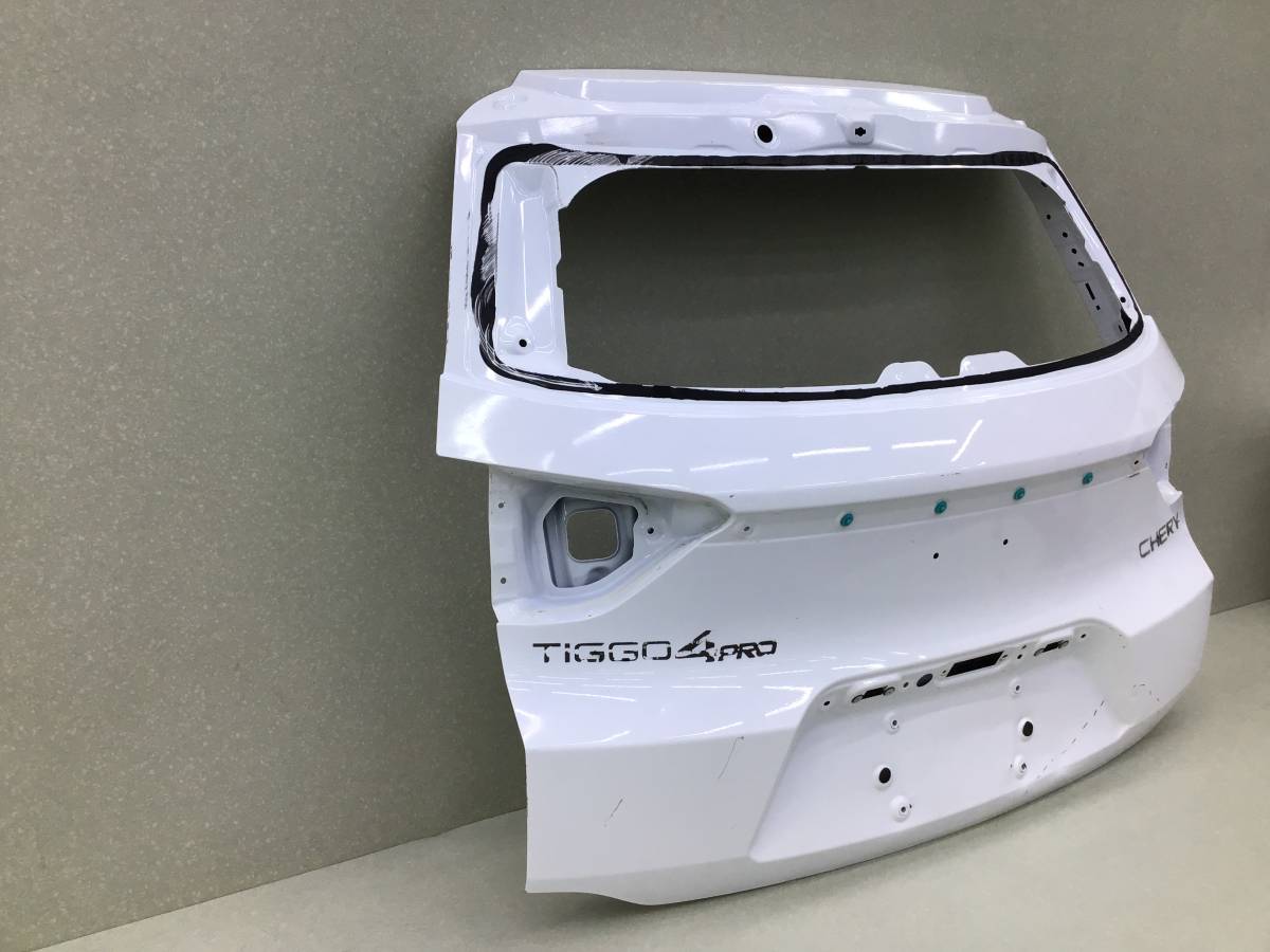Дверь багажника Chery Tiggo 4 Pro (T19) 2021-н.в. Дверь багажника Chery Tiggo 4 Pro (T19) 2021-н.в.