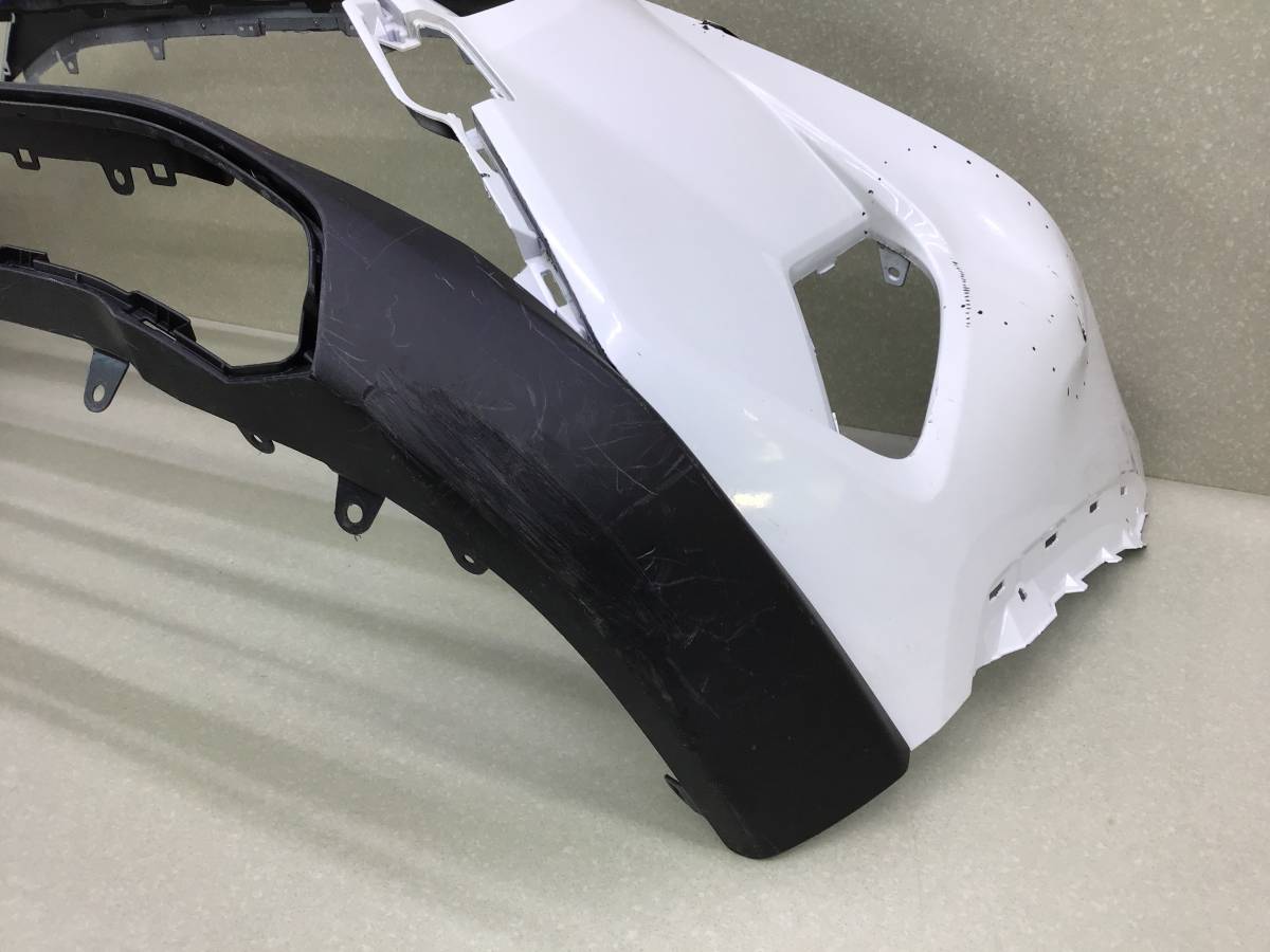 Бампер передний Toyota Rav 4 (XA50) 2018>