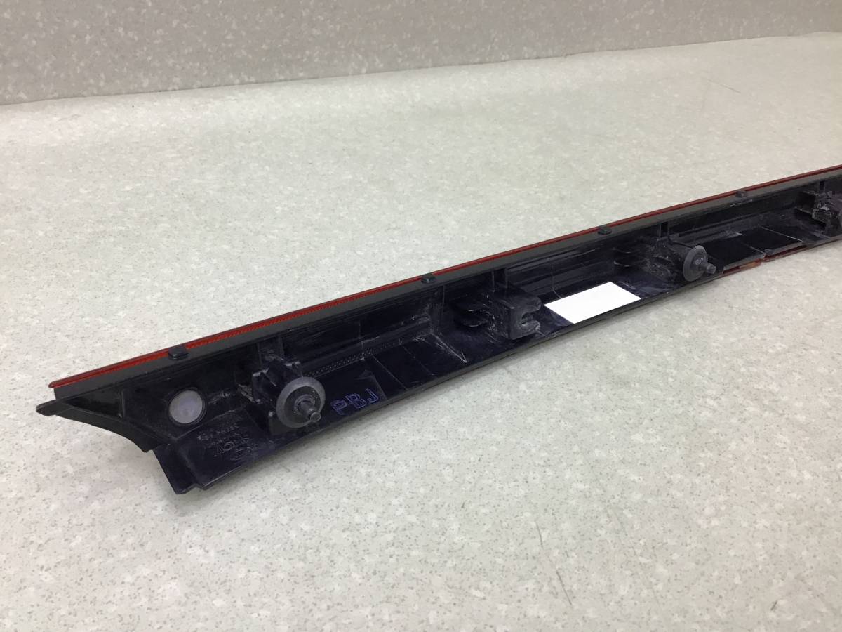 Отражатель задний Kia Rio 4 (FB) 2017-2022