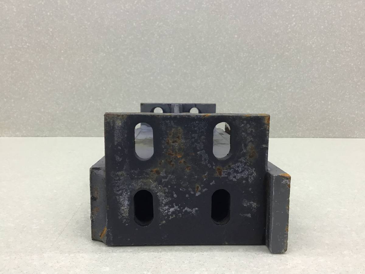 Кронштейн (сопут. товар) Sitrak C7H C7H 2014 - н. в.