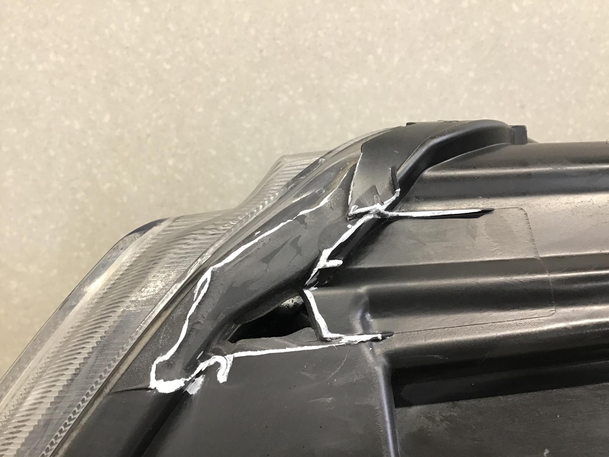 Фара правая Geely Atlas (NL3) 2016-2022