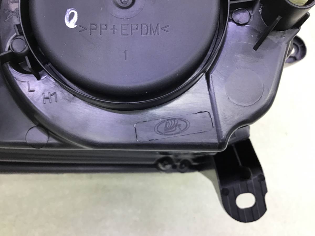 Фара левая Lada Largus (R90) 2012-2022