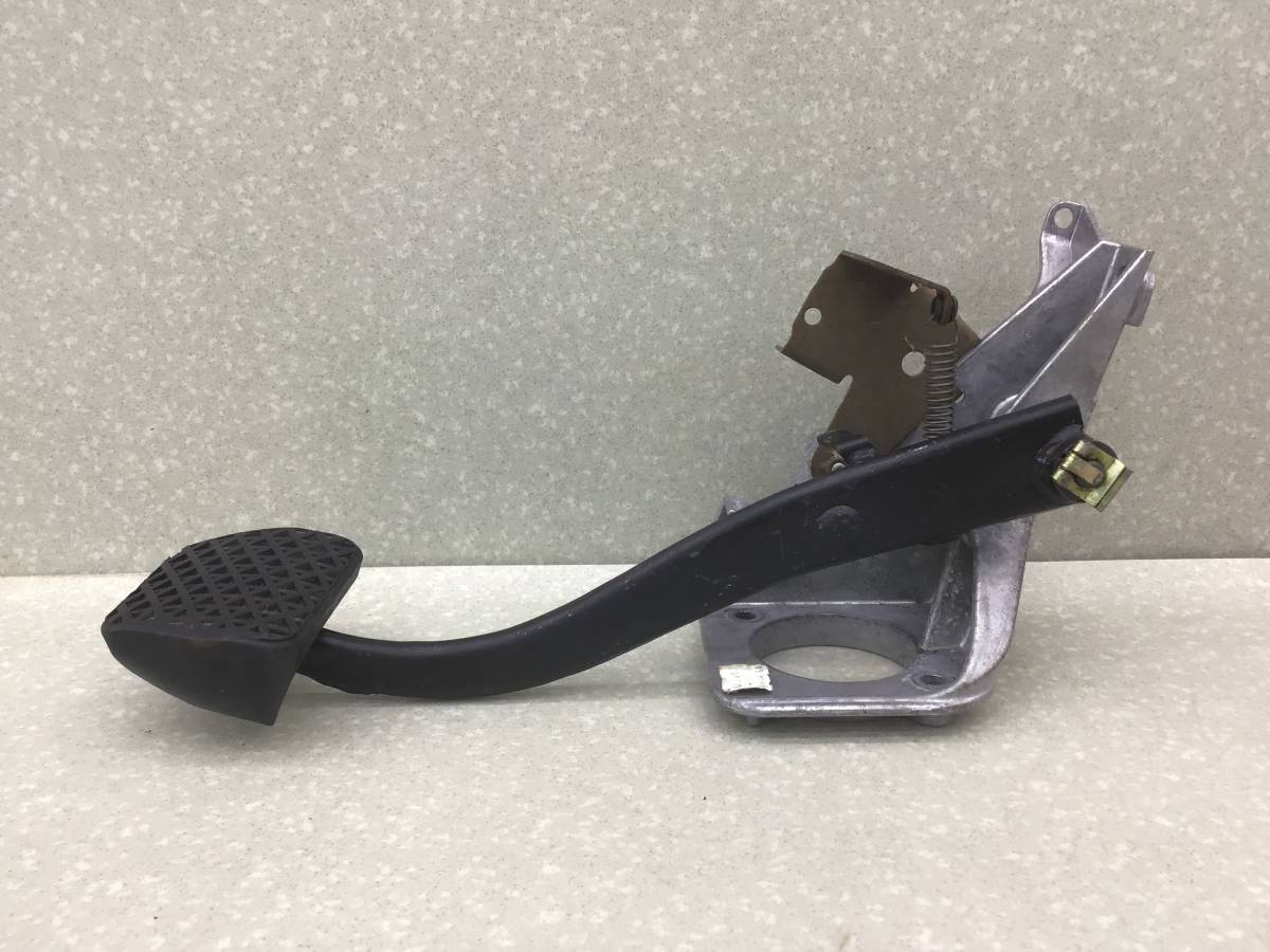 Педаль тормоза BMW 3-series E46 1998-2005 Педаль тормоза BMW 3-series E46 1998-2005