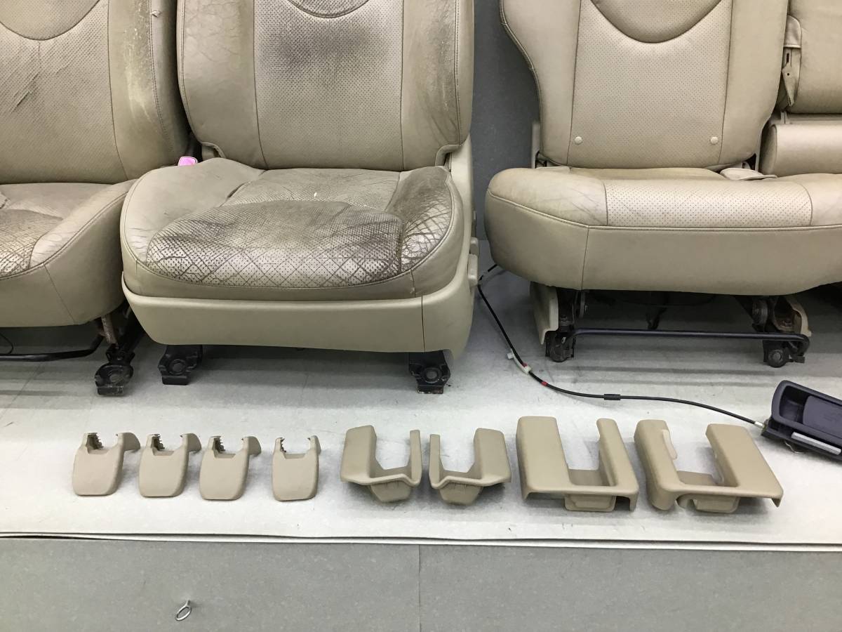 Сиденье (комплект) Toyota Rav 4 (A30) 2006-2013 Сиденье (комплект) Toyota Rav 4 (A30) 2006-2013