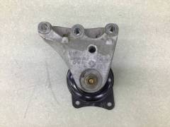 Опора двигателя правая Volkswagen Polo Sed 5 (6C1) 2010-2020